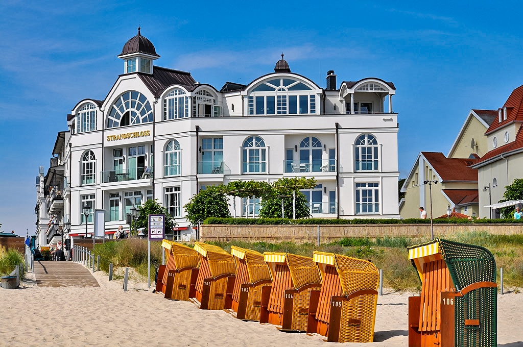 Strandschloss Binz - Luxus Penthouse Sea for Miles direkt am Strand in Binz mit traumhaftem Meerblick
