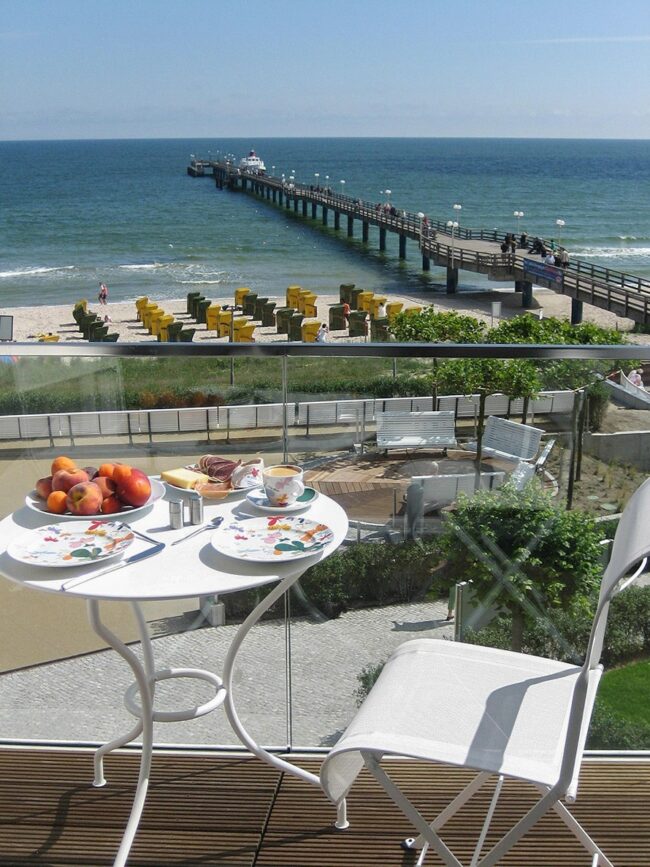 extravagante Luxus Ferienwohnung Schaumkrone im Strandschloss Binz