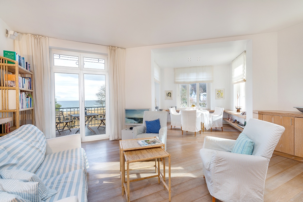 Luxus Ferienwohnung Lachmöwe - Villa Stranddistel an der Strandpromenade in Binz
